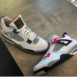 Jordan Retro 4 SE "What The"